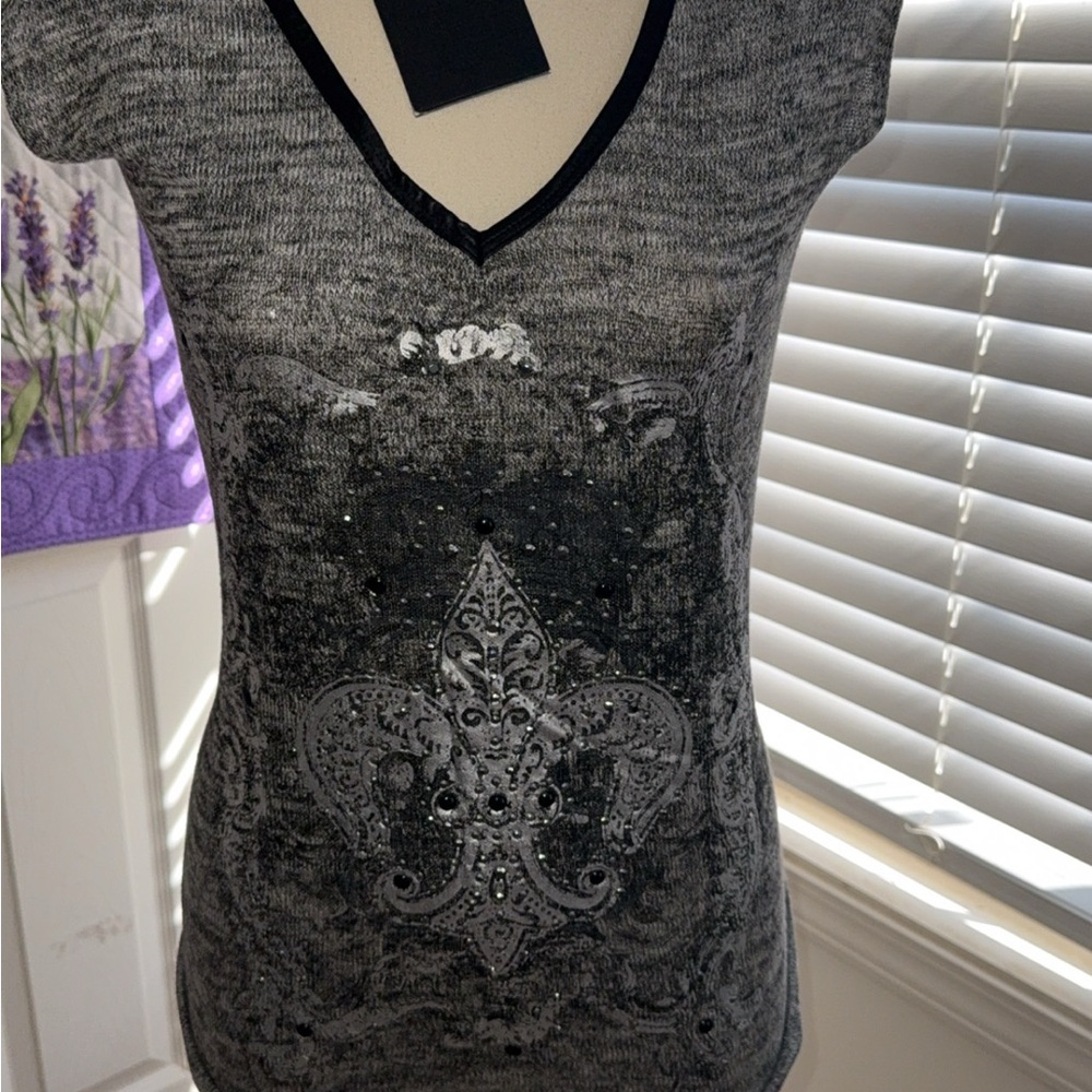 Rock & Republic Black Silver Fitted Graphic T-Shirt